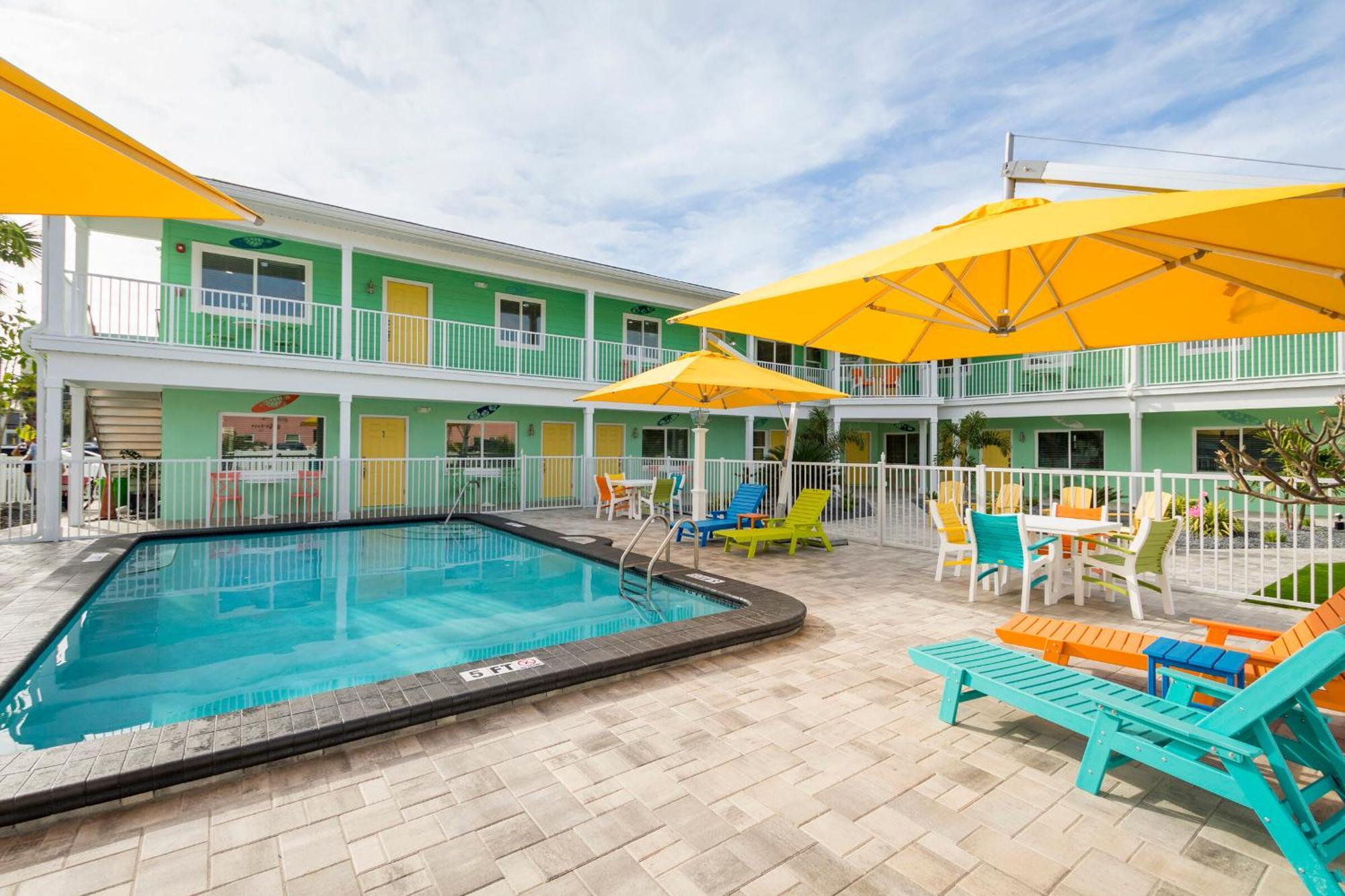 The Lofts At St Pete Beach Exterior foto