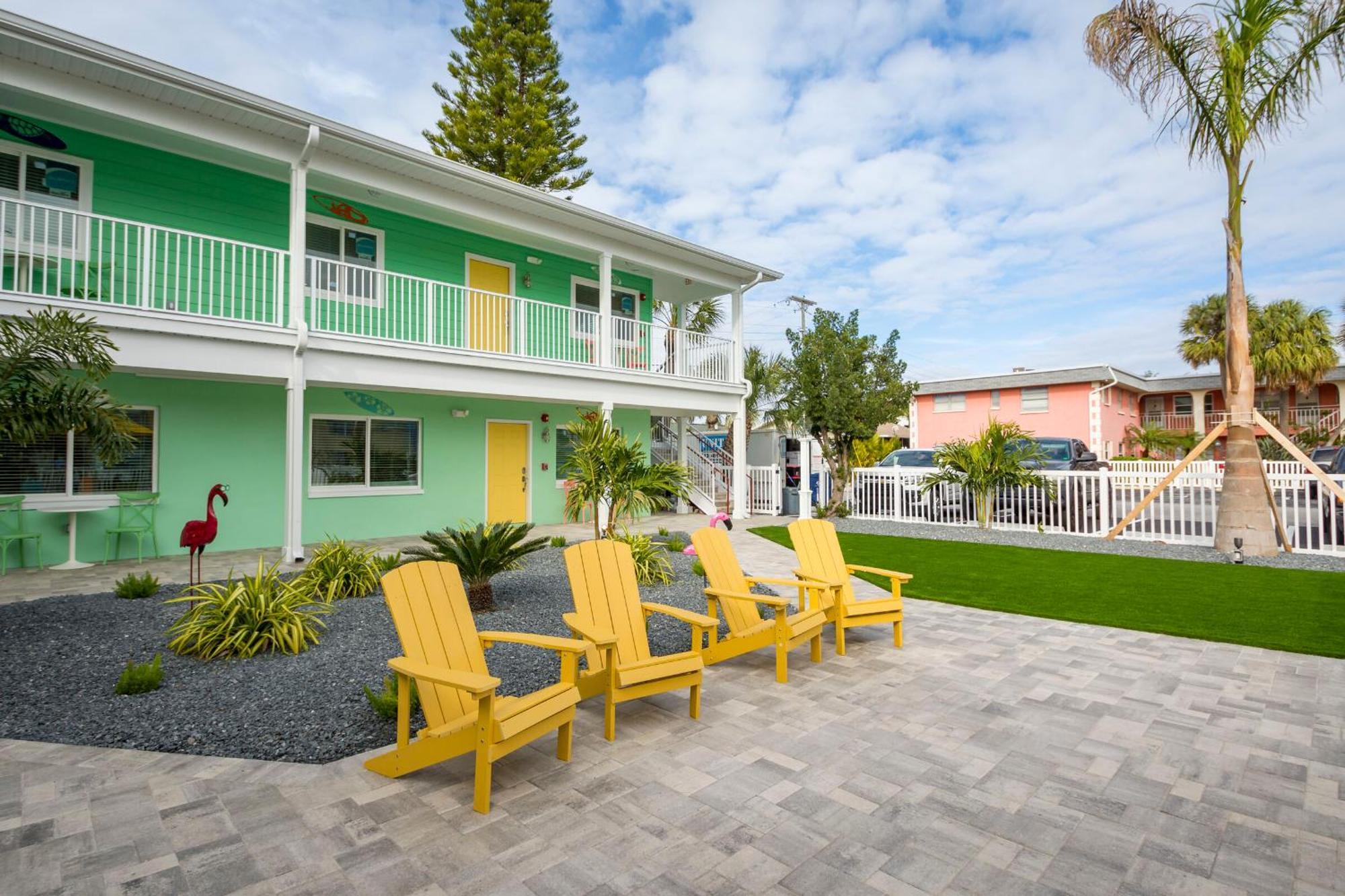 The Lofts At St Pete Beach Exterior foto